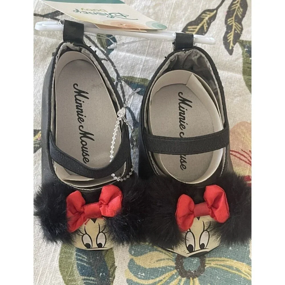 Disney Baby Minnie Mouse Crib Shoes Sandal Size 6 - 9 months